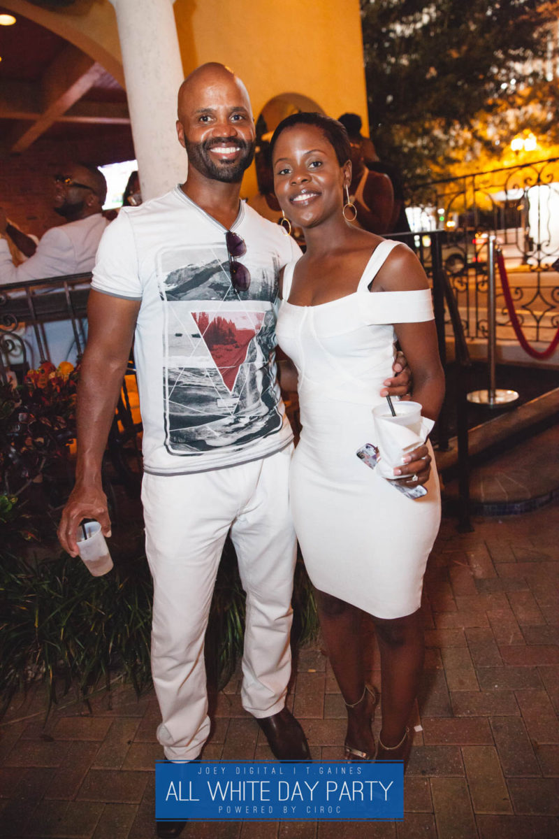 AllWhite-143-IMG_8374