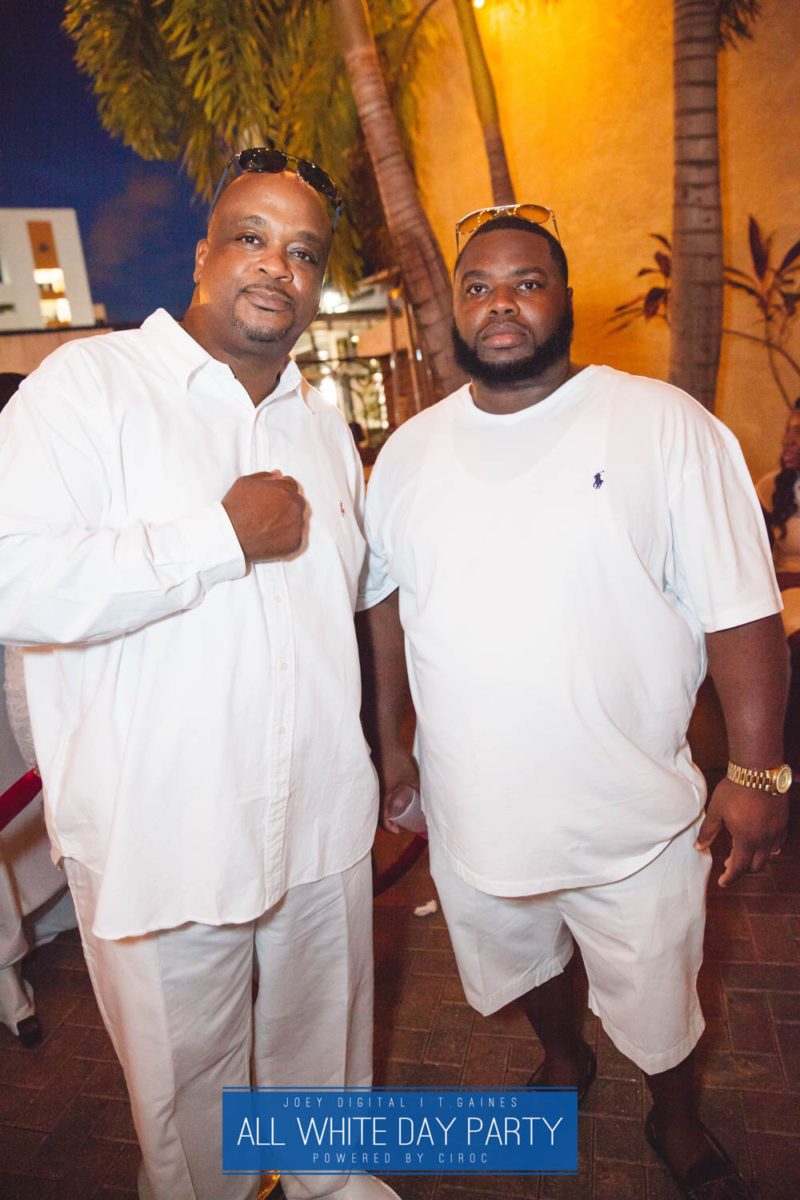 AllWhite-149-IMG_8383