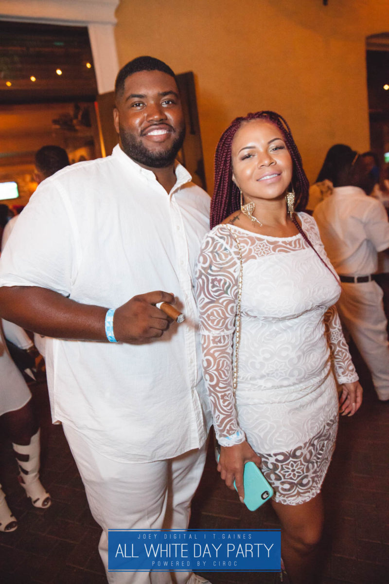 AllWhite-150-IMG_8384