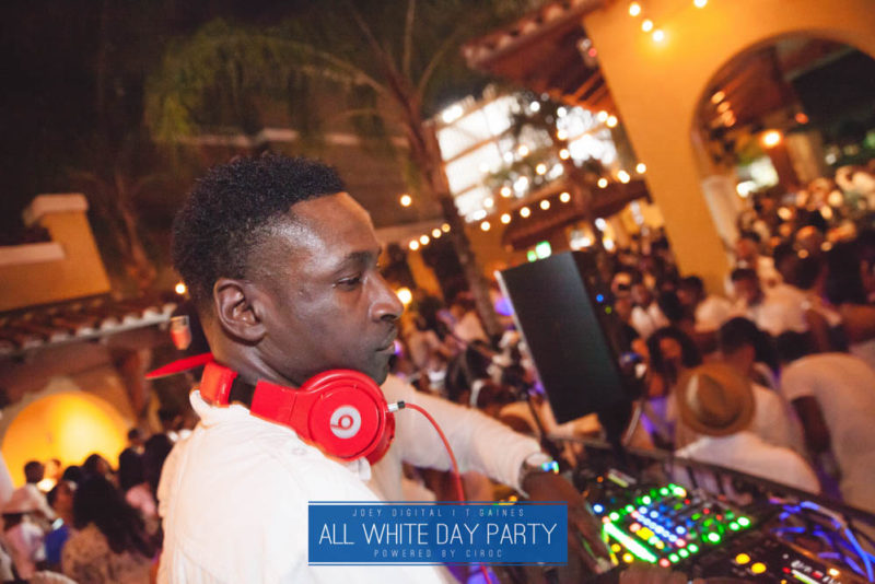 AllWhite-276-IMG_8644