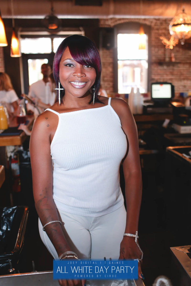 AllWhite-342-IMG_4284