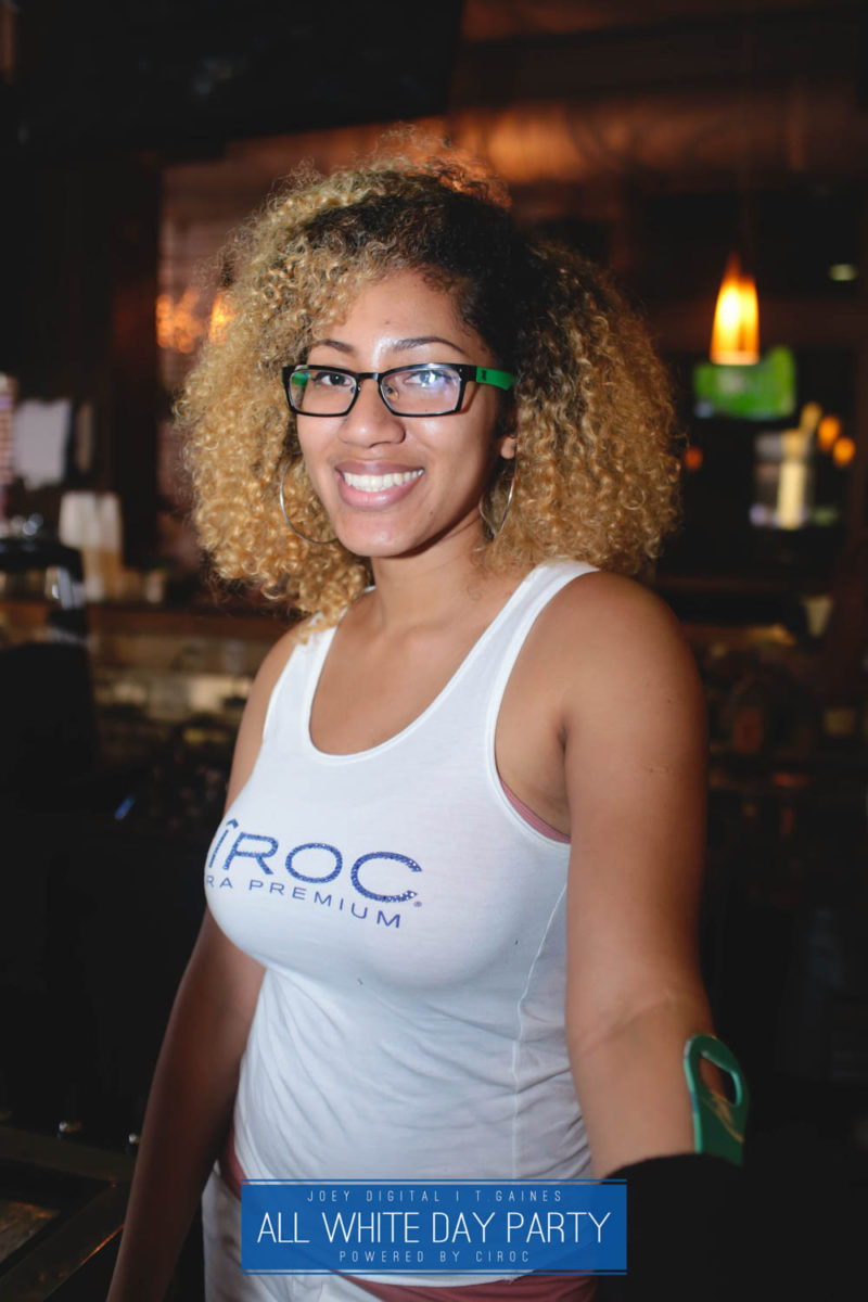 AllWhite-351-IMG_4295