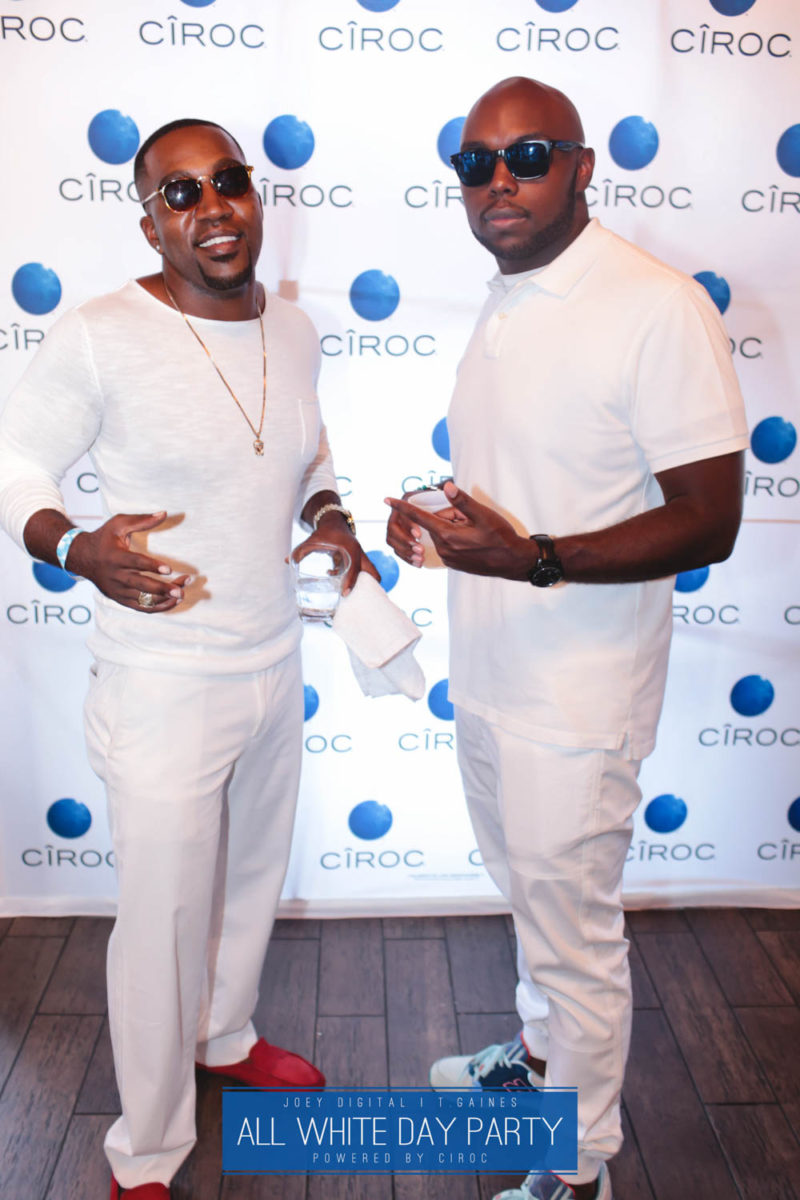 AllWhite-375-IMG_4359