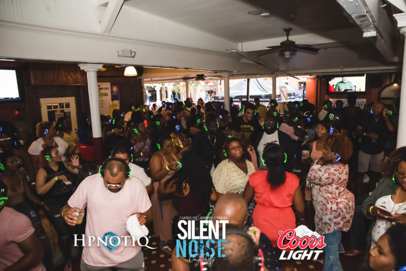 Silent Noise Silent Headphone Party | Sponsored by Hpnotiq
