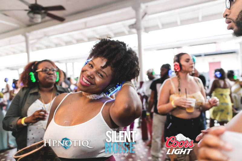 Silent Noise Silent Headphone Party | Sponsored by Hpnotiq