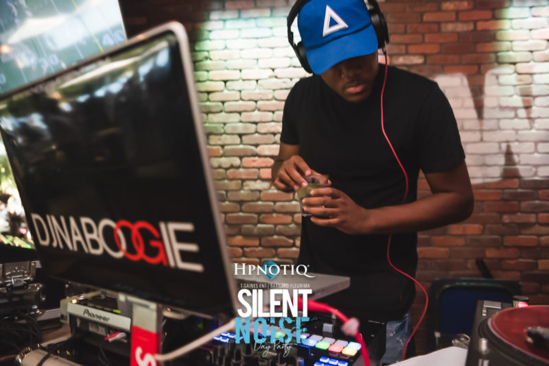 Silent Noise | Powered by Hpnotiq