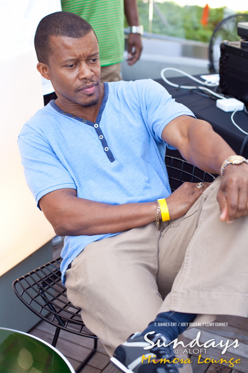 Sunday @ Aloft: Mimosa Lounge