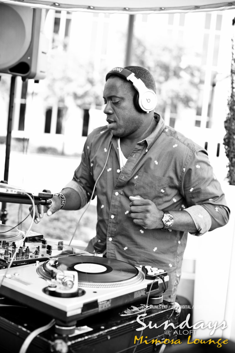 Sundays at aloft - The Mimosa Lounge