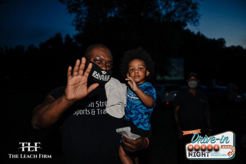 TGainesPopupMovie-121-TGainesPopupMovie-121-LYK_5524