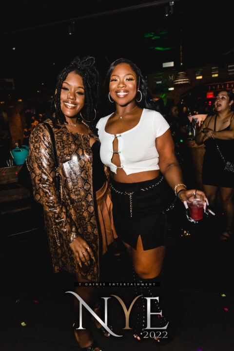 NYE 2022 at the M Lounge