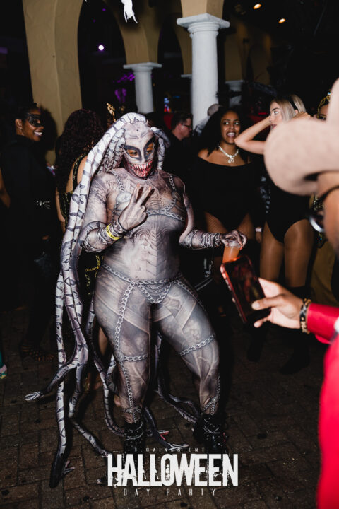 HalloweenDayParty-26-R6__3598