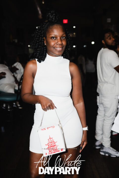 AllWhite-R6II2642