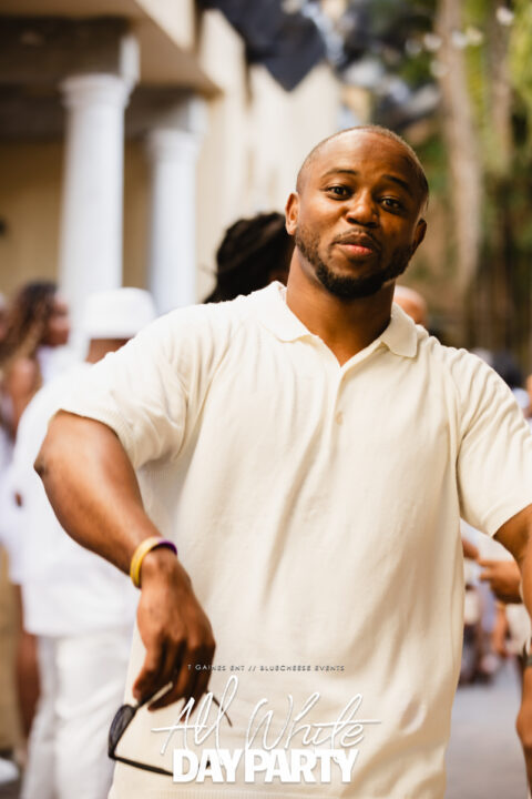 AllWhite-_G0A0475