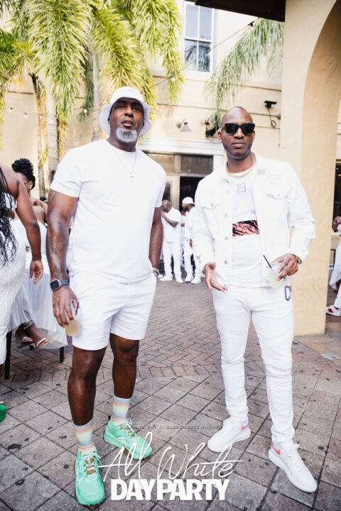 AllWhite-_G0A0519