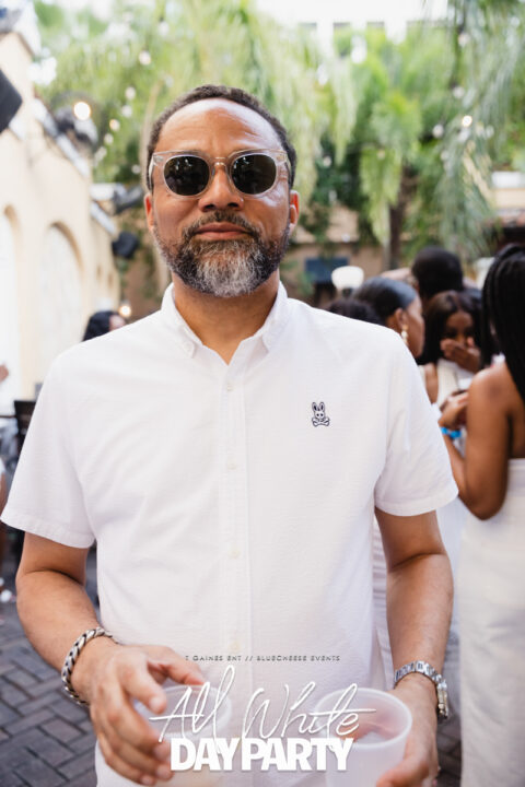 AllWhite-_G0A0542