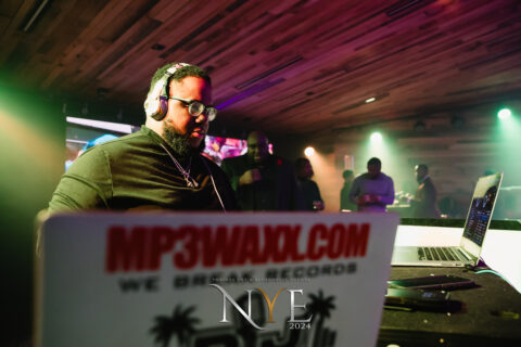 LegendsNYE-328-_G0A0193