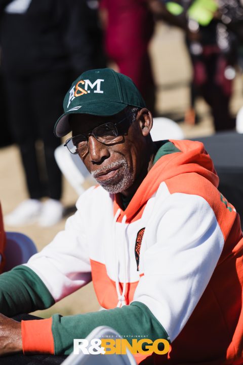 R&Bingo™ Classic Tailgate experience powered by #ConnectFord
R&Bingo™ Classic Tailgate experience powered by #ConnectFord