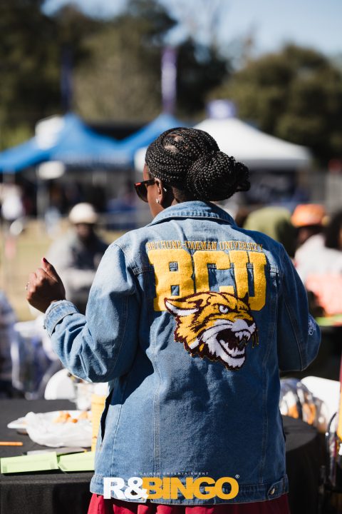 R&Bingo™ Classic Tailgate experience powered by #ConnectFord
R&Bingo™ Classic Tailgate experience powered by #ConnectFord