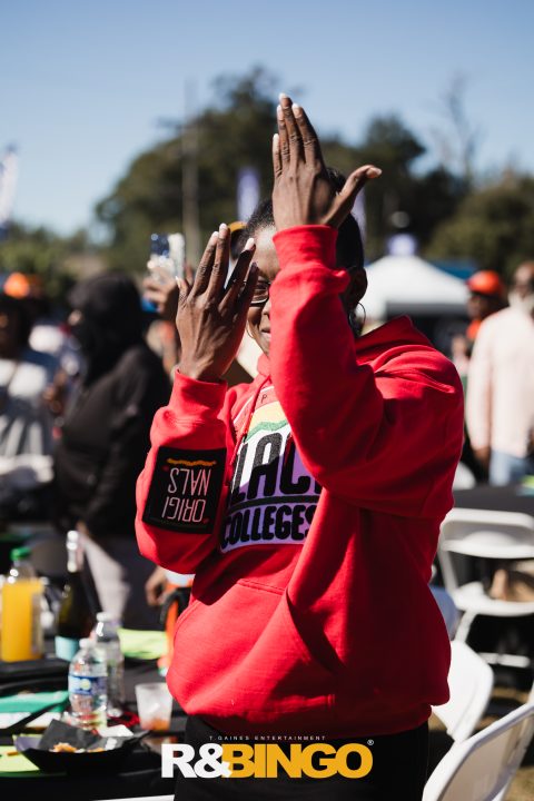 R&Bingo™ Classic Tailgate experience powered by #ConnectFord
R&Bingo™ Classic Tailgate experience powered by #ConnectFord