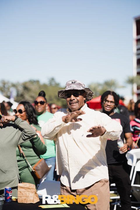 R&Bingo™ Classic Tailgate experience powered by #ConnectFord
R&Bingo™ Classic Tailgate experience powered by #ConnectFord