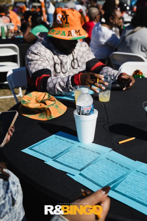 R&Bingo™ Classic Tailgate experience powered by #ConnectFord
R&Bingo™ Classic Tailgate experience powered by #ConnectFord