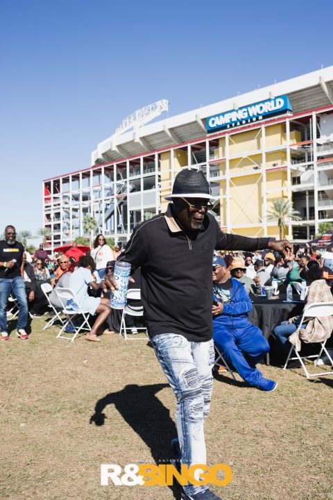 R&Bingo™ Classic Tailgate experience powered by #ConnectFord
R&Bingo™ Classic Tailgate experience powered by #ConnectFord