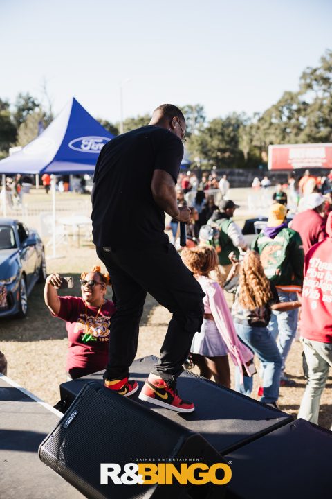 R&Bingo™ Classic Tailgate experience powered by #ConnectFordR&Bingo™ Classic Tailgate experience powered by #ConnectFord