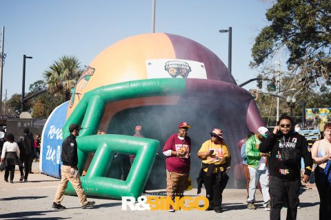 R&Bingo™ Classic Tailgate experience powered by #ConnectFord
R&Bingo™ Classic Tailgate experience powered by #ConnectFord