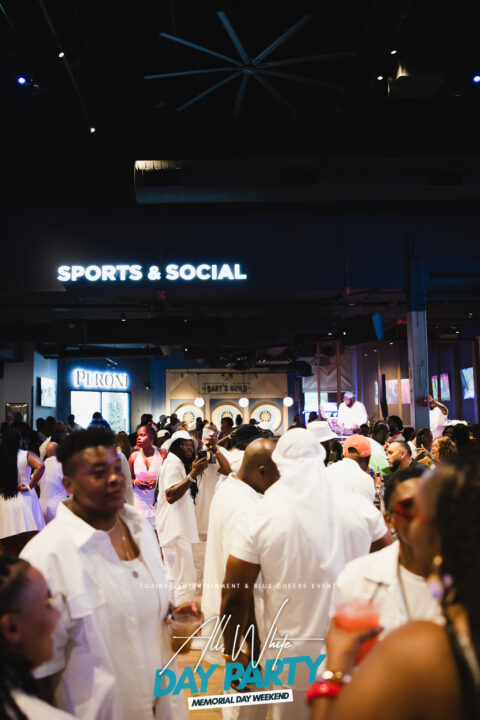 AllWhite-EIP18975