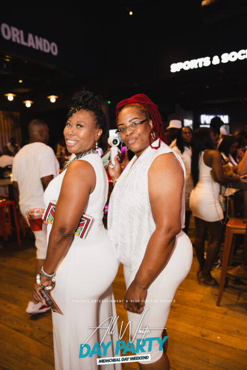 AllWhite-EIP19079