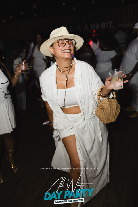AllWhite-EIP19374